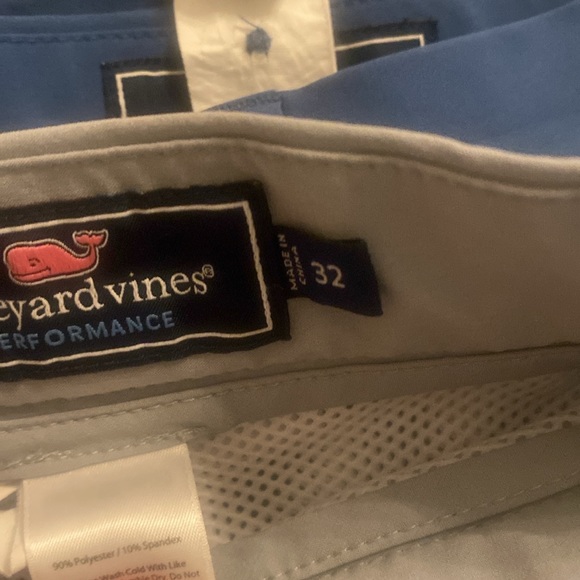 Bundle of Vineyard Vines 32 Shorts - Picture 6 of 6